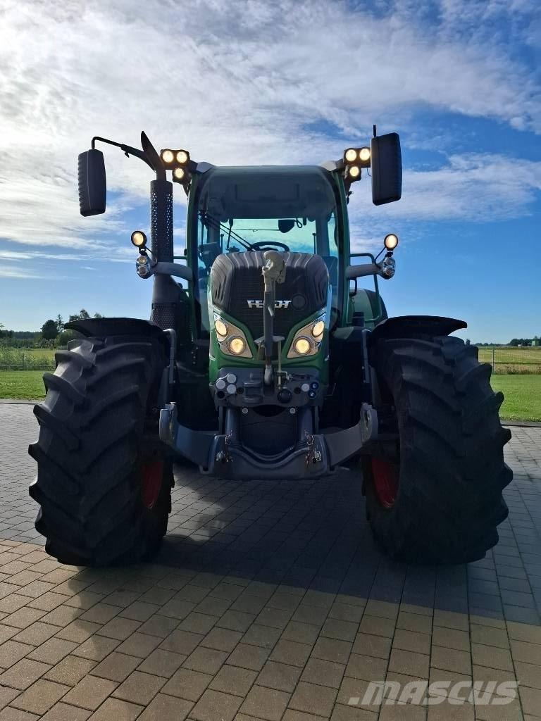 Fendt 516 Vario الجرارات