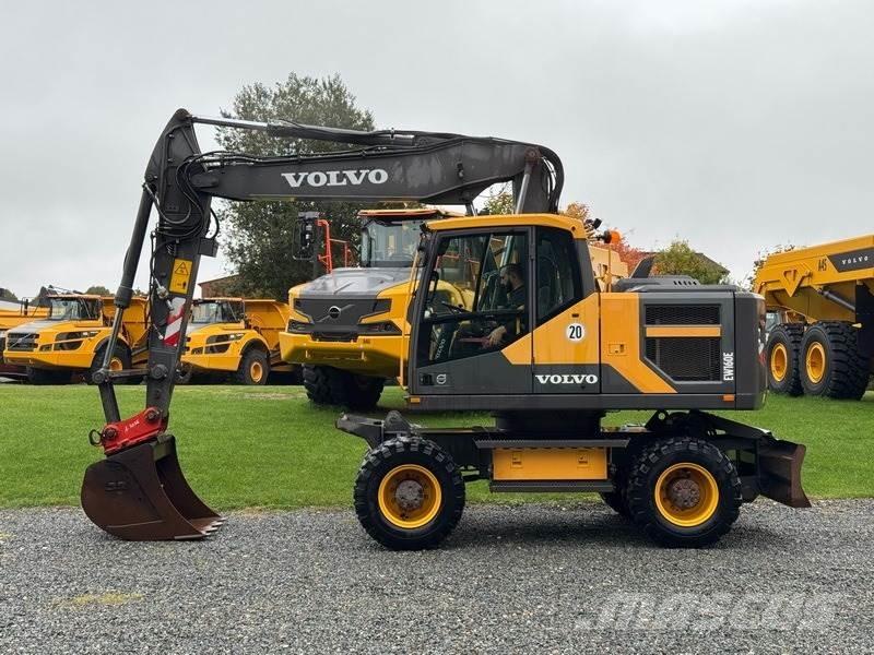 Volvo EW 160 E حفارات بعجل