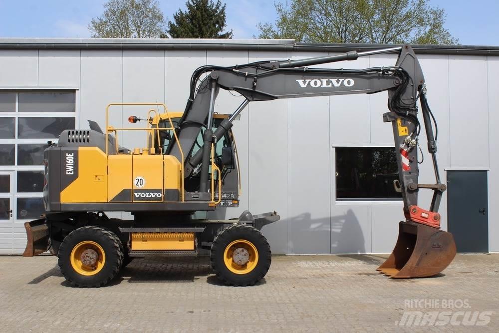Volvo EW 160 E حفارات بعجل