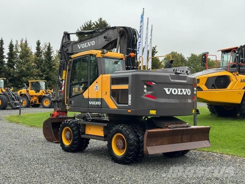 Volvo EW 160 E حفارات بعجل