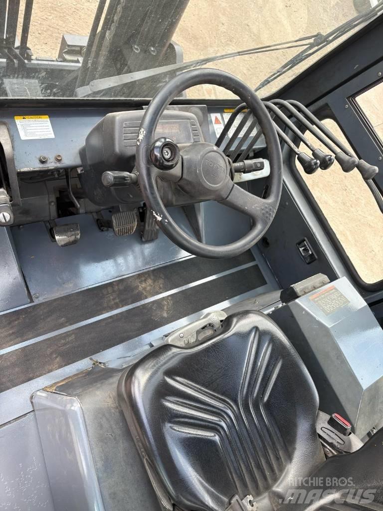 Toyota 5 FD 70 شاحنات الديزل