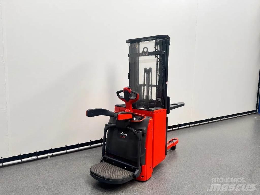 Linde L 14 AP معدات التكديس الجوالة
