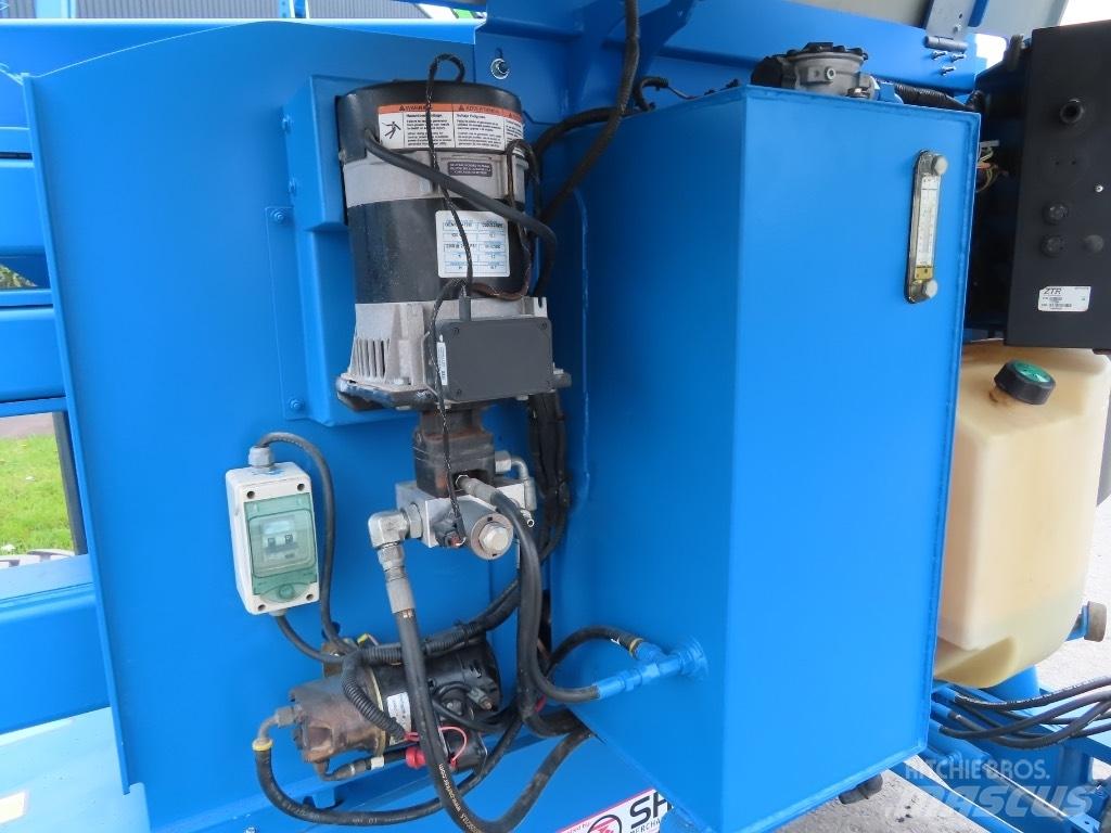 Genie Z 45/25 J رافعات سلة مفصلية