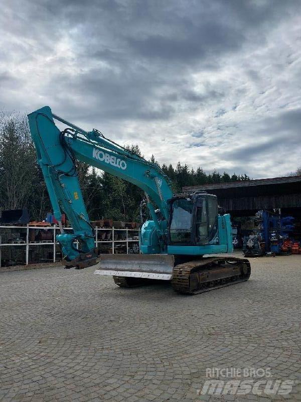 Kobelco SK230SRLC-5 حفارات زحافة