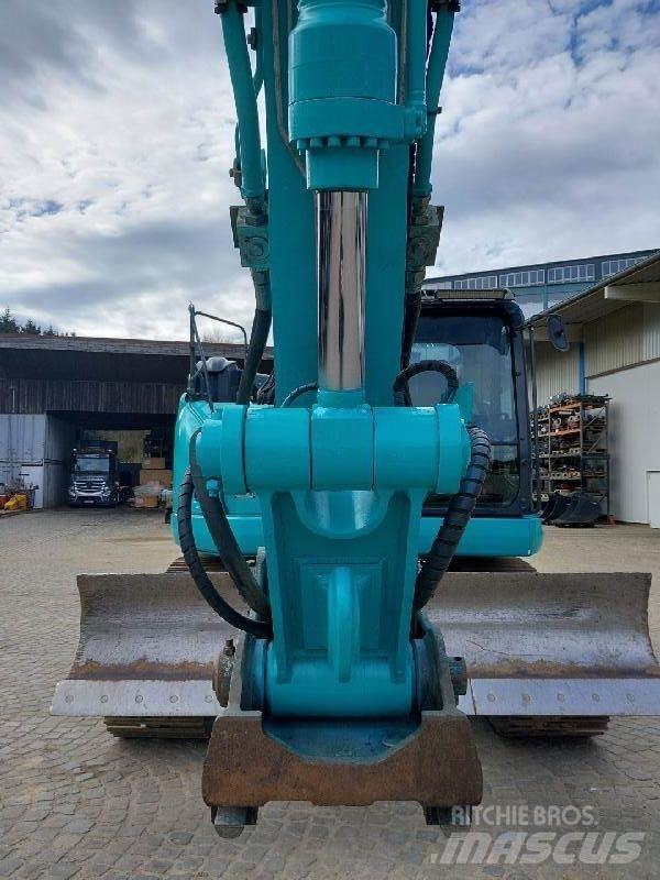 Kobelco SK230SRLC-5 حفارات زحافة