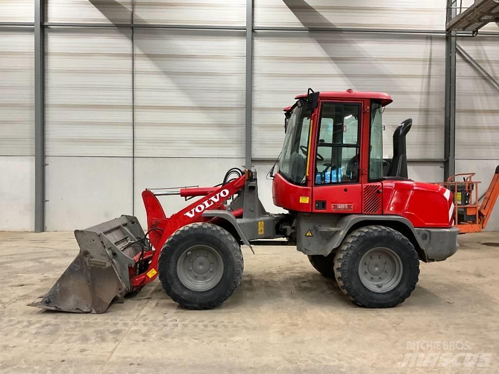 Volvo L 30 G لوادر بعجل