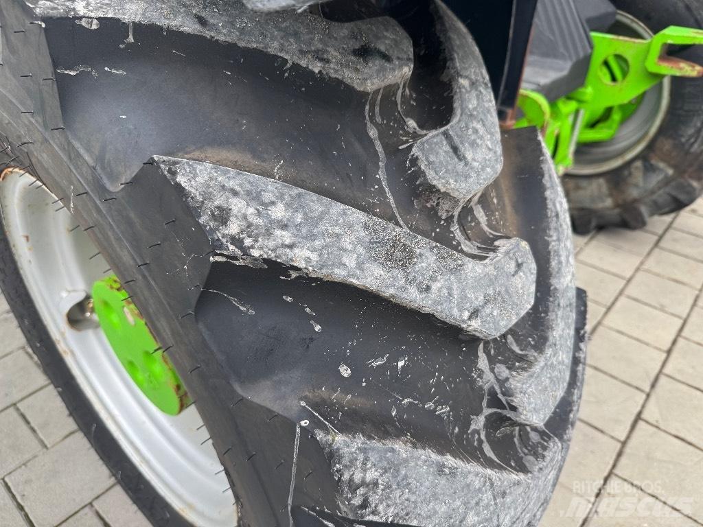 Merlo TF 33.7 مناولات متداخلة