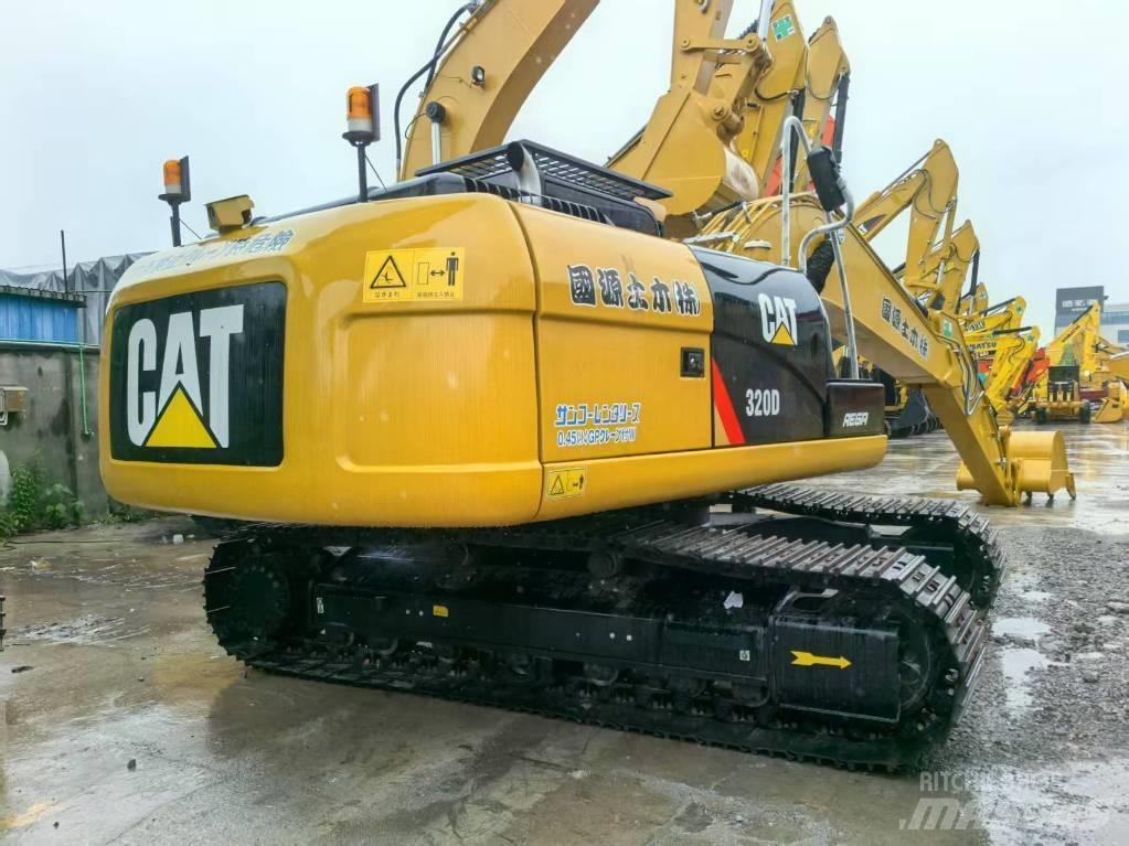 CAT 320D2 حفارات وسط 7 طن - 12 طن