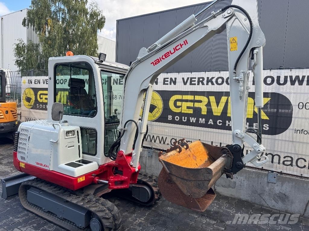 Takeuchi TB125 حفارات صغيرة أقل من 7 طن (حفارات صغيرة)