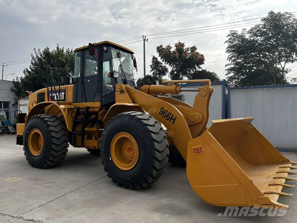 CAT 966H لوادر بعجل