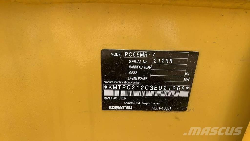 Komatsu PC 55 MR حفارات زحافة