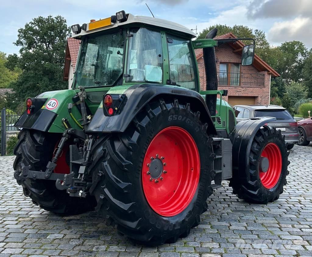 Fendt 820 VO الجرارات