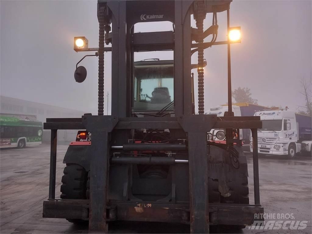 Kalmar DCD250-12 شاحنات الديزل