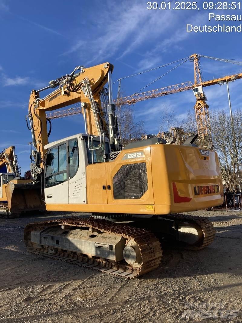 Liebherr R922 حفارات زحافة