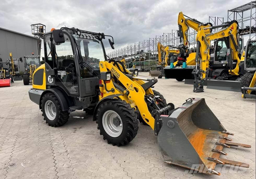 Wacker Neuson WL 34 لوادر بعجل