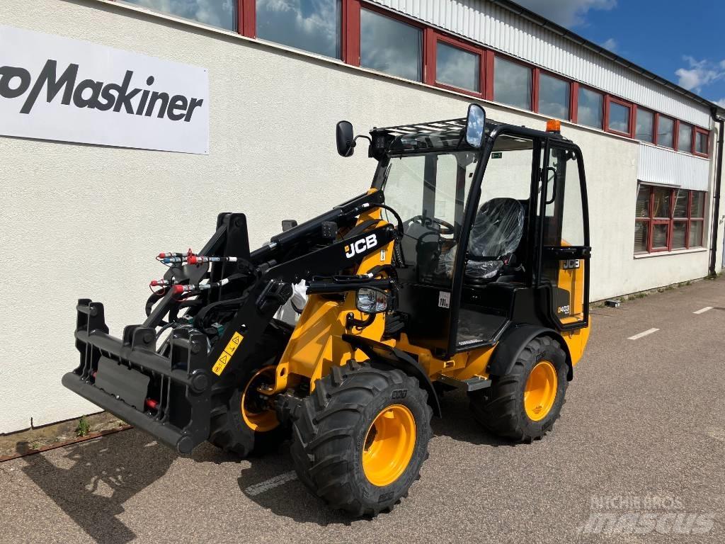 JCB 403 لوادر صغيرة