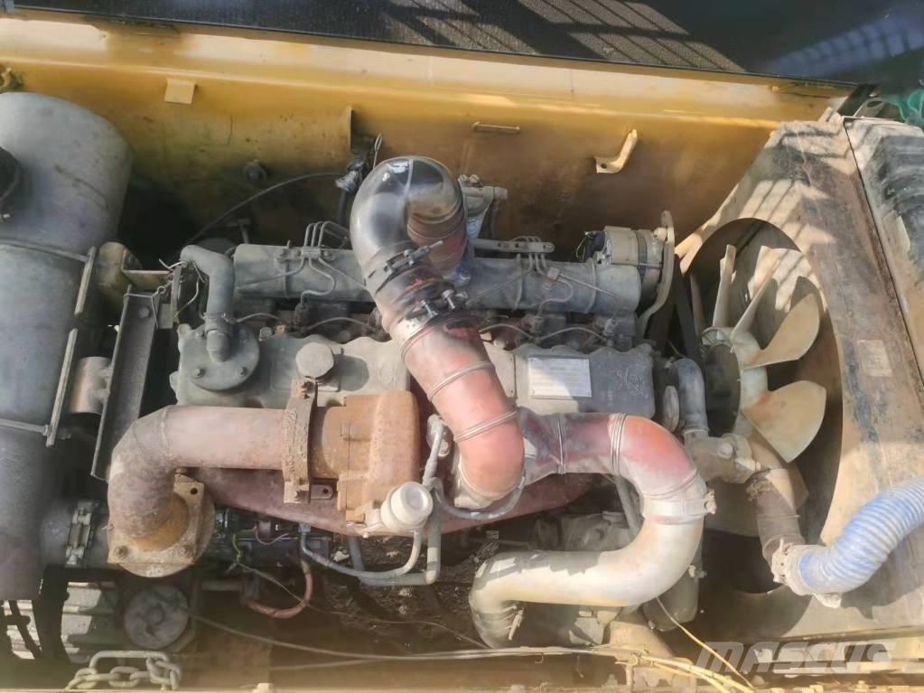 CAT 325BL حفارات زحافة