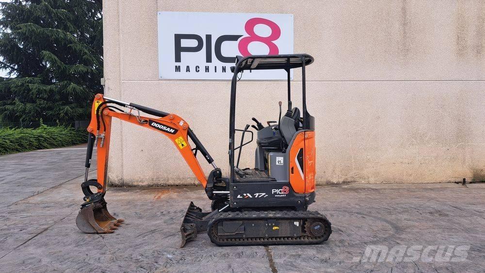 Doosan DX 17 حفارات صغيرة أقل من 7 طن (حفارات صغيرة)