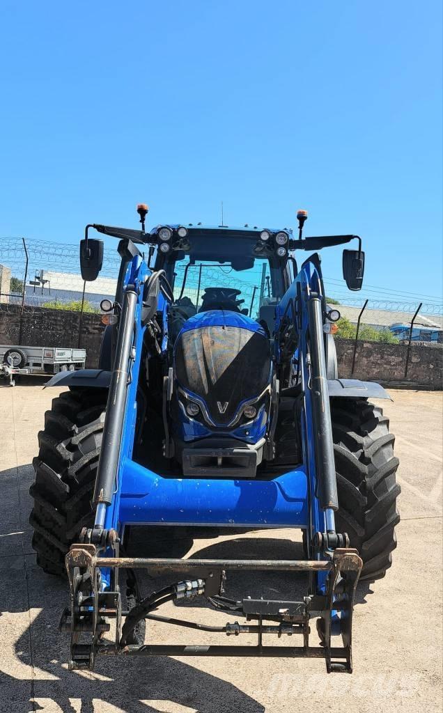 Valtra N 175 A الجرارات