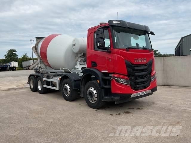 Iveco X-Way 420 شاحنات خرسانة