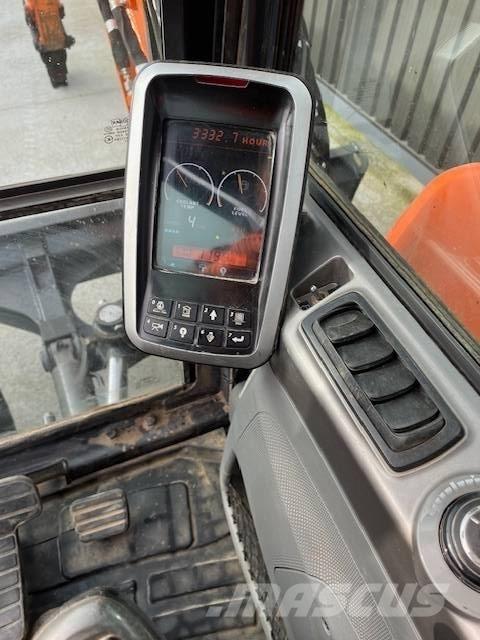 Doosan 85 حفارات وسط 7 طن - 12 طن