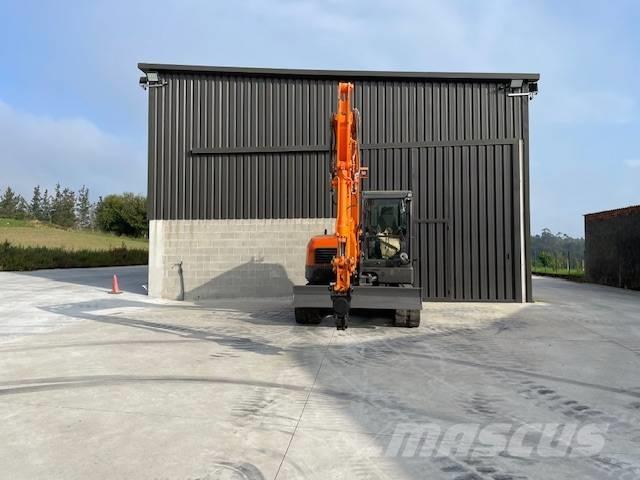 Doosan 85 حفارات وسط 7 طن - 12 طن