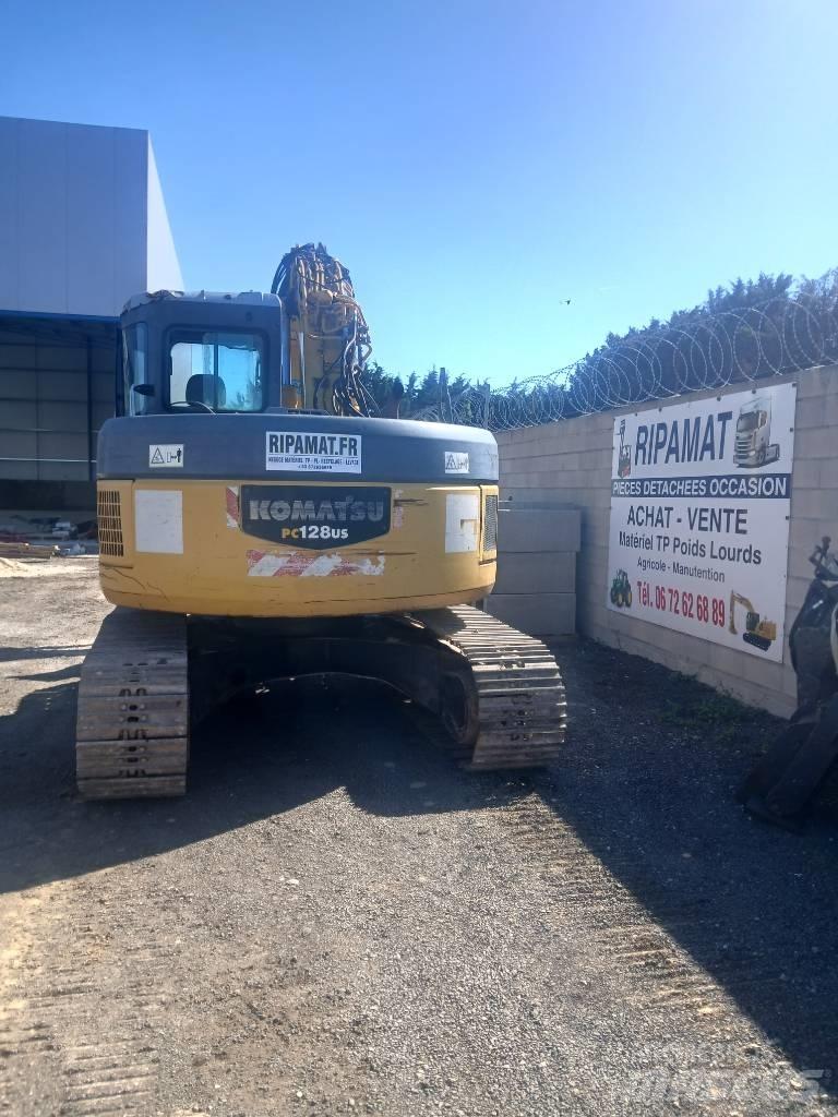 Komatsu PC 128 US حفارات زحافة