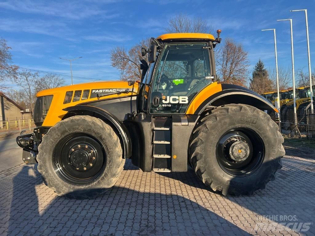 JCB Fastrac 8310 الجرارات