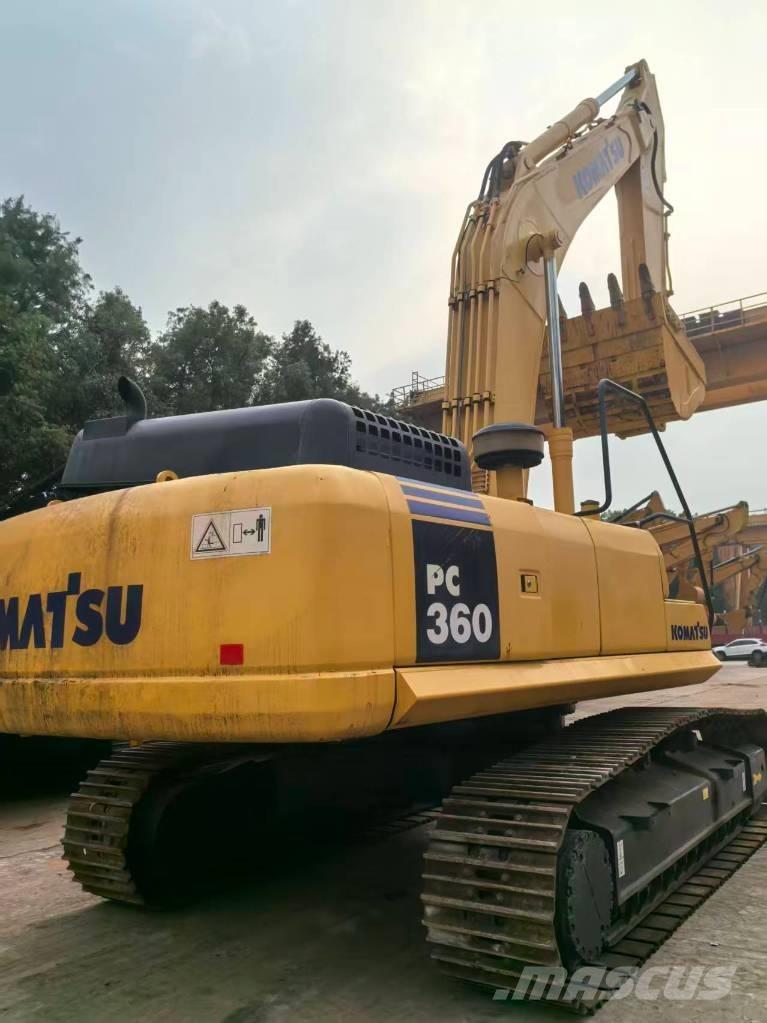 Komatsu PC 360-7 حفارات زحافة