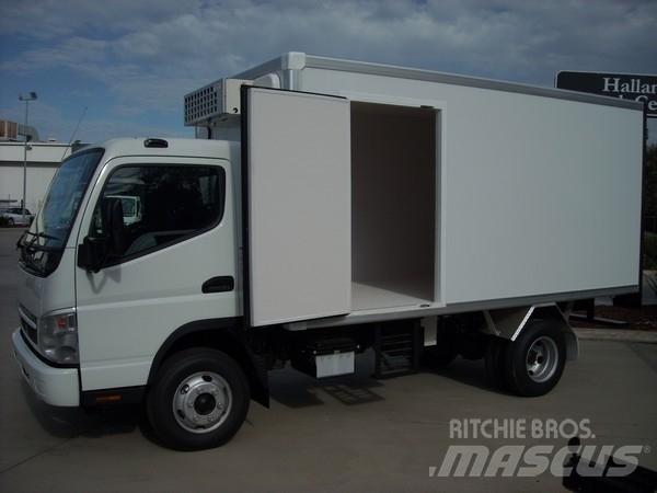 Fuso Canter 3.5 شاحنات بدرجة حرارة قابلة للضبط