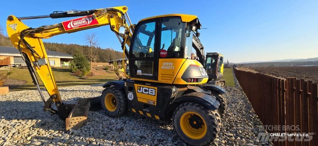 JCB 110 W Hydradig حفارات بعجل