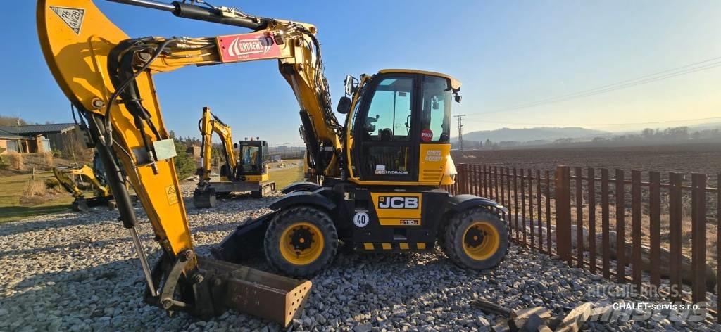 JCB 110 W Hydradig حفارات بعجل