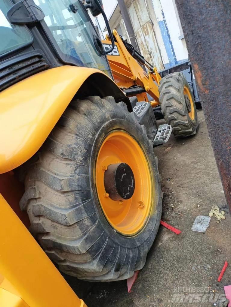 JCB 3 CX حفارات بعجل