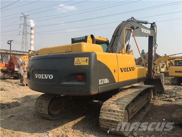 Volvo EC 210 B LC حفارات زحافة