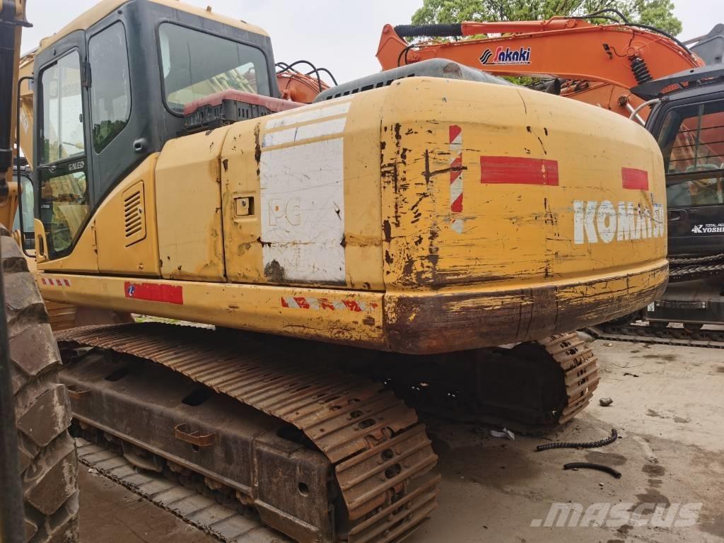 Komatsu PC200-7 حفارات زحافة