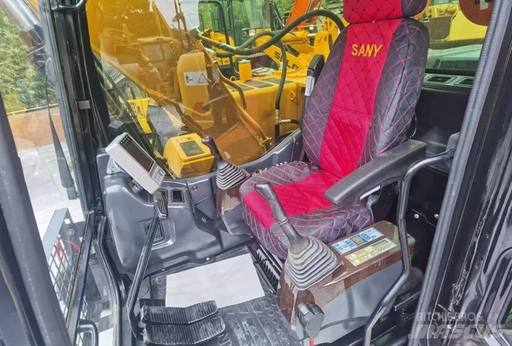 Sany SY 135 C حفارات زحافة