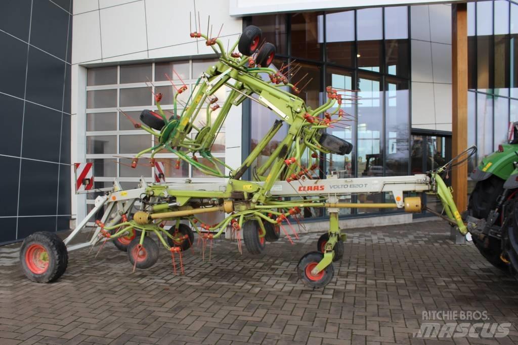 CLAAS Volto 1320 T مكابس وميبسات التبن