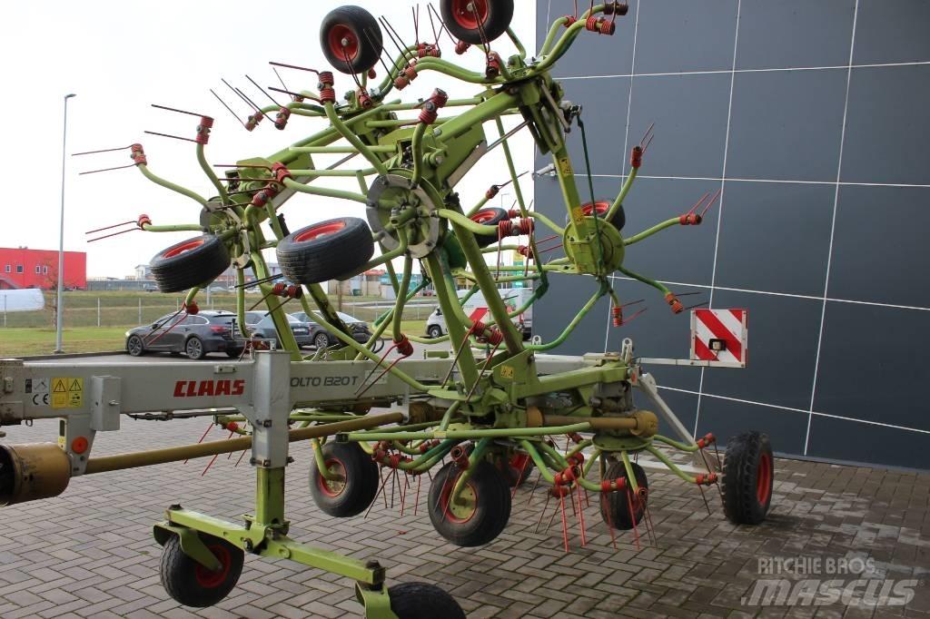 CLAAS Volto 1320 T مكابس وميبسات التبن