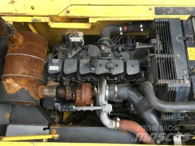 Komatsu PC 220-7 حفارات زحافة