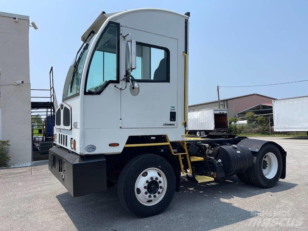 Autocar ACTT 42 جرارات صالات المطارات