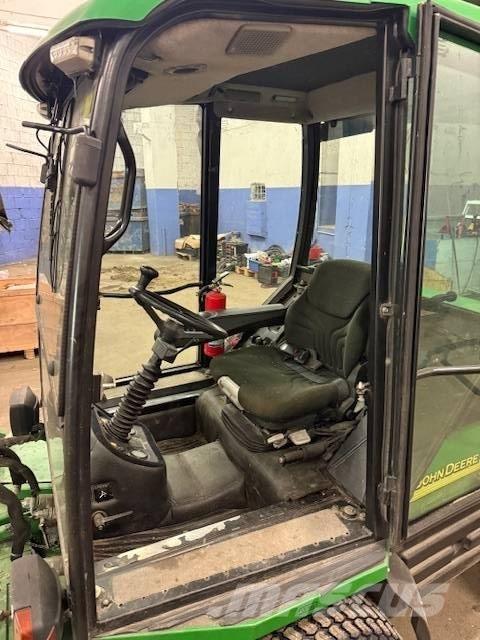 John Deere 1505 ركوب الحشائش