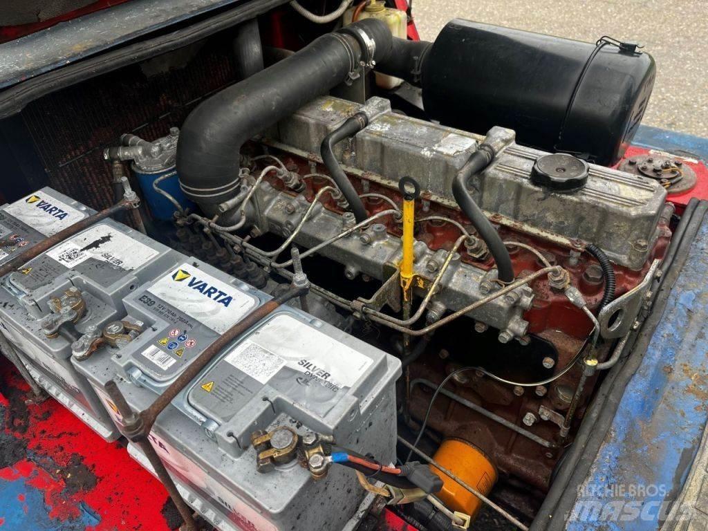 Mitsubishi FD40 شاحنات الديزل