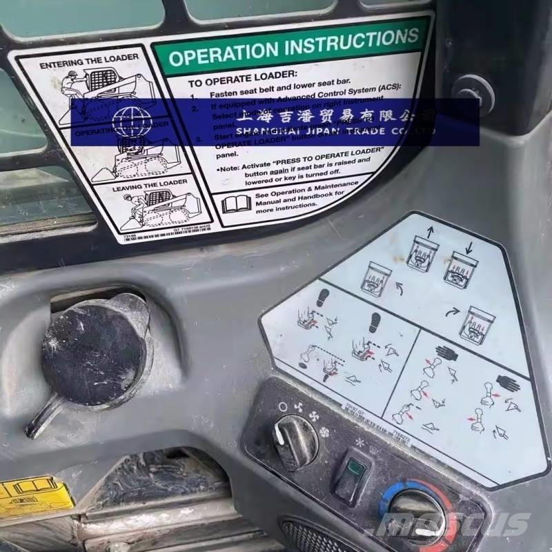 Bobcat S 550 لوادر بعجل