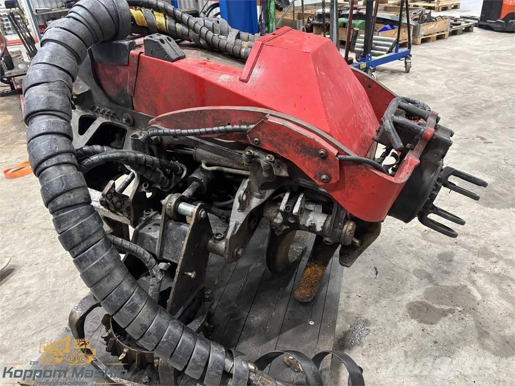 Komatsu C144 رؤوس حصادات