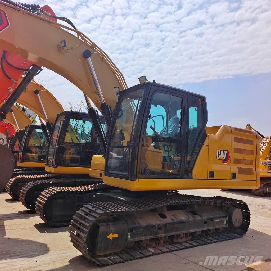 CAT 320 GC حفارات زحافة