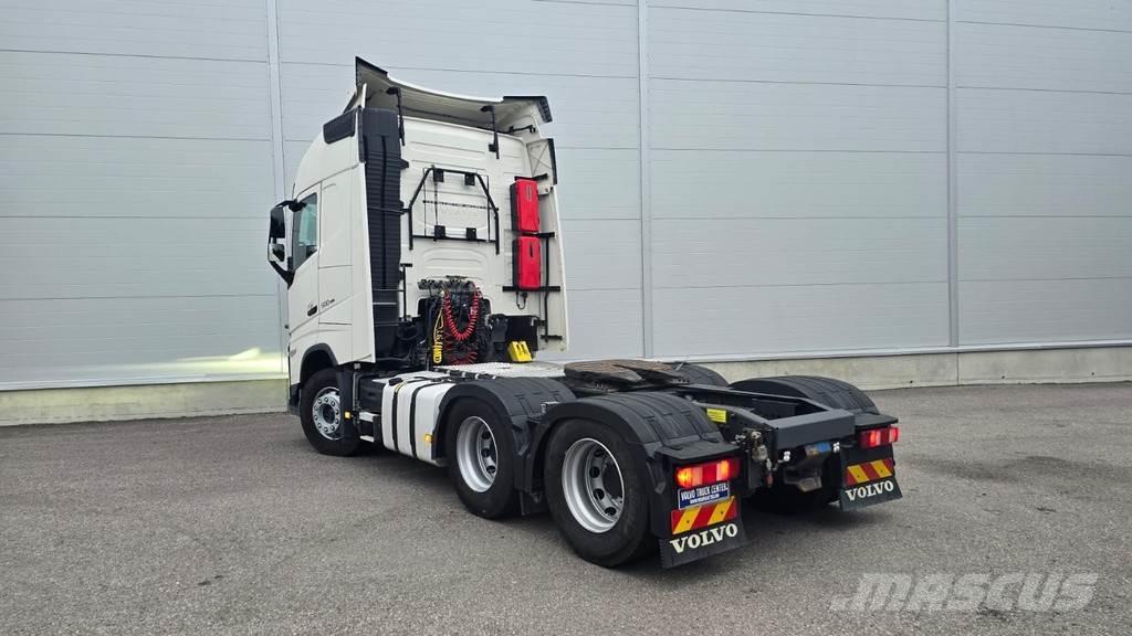 Volvo FH وحدات الجر