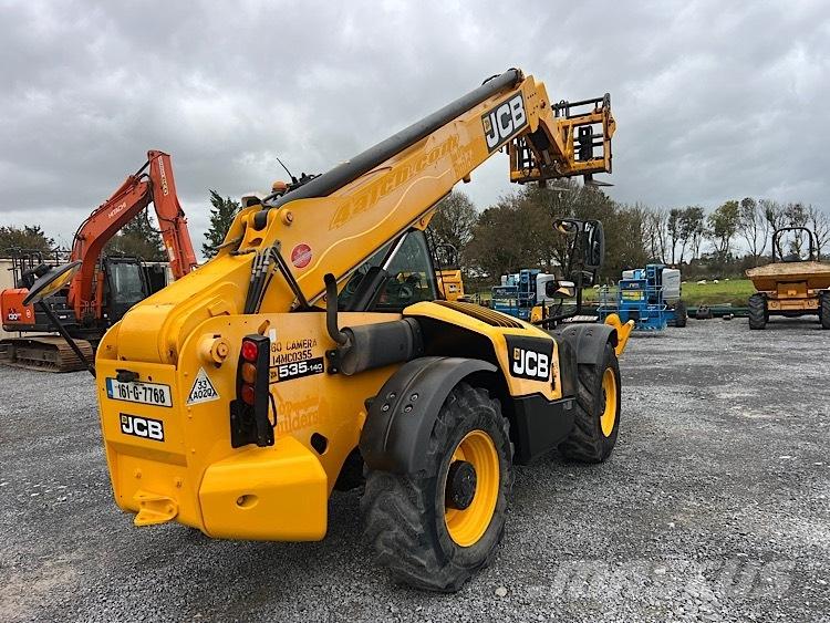JCB 535-140 مناولات متداخلة