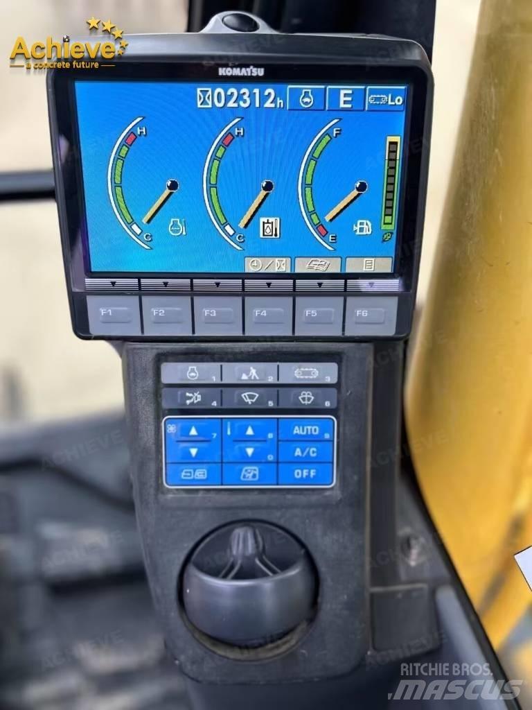 Komatsu PC 160 LC-8 حفارات زحافة