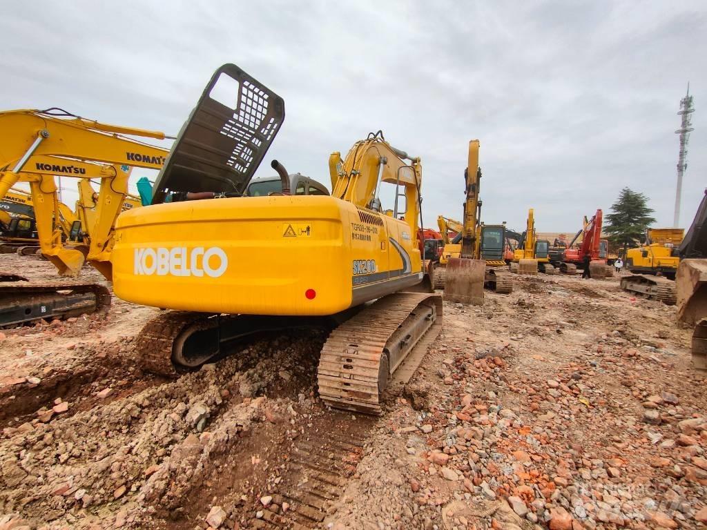 Kobelco SK 260 LC حفارات زحافة