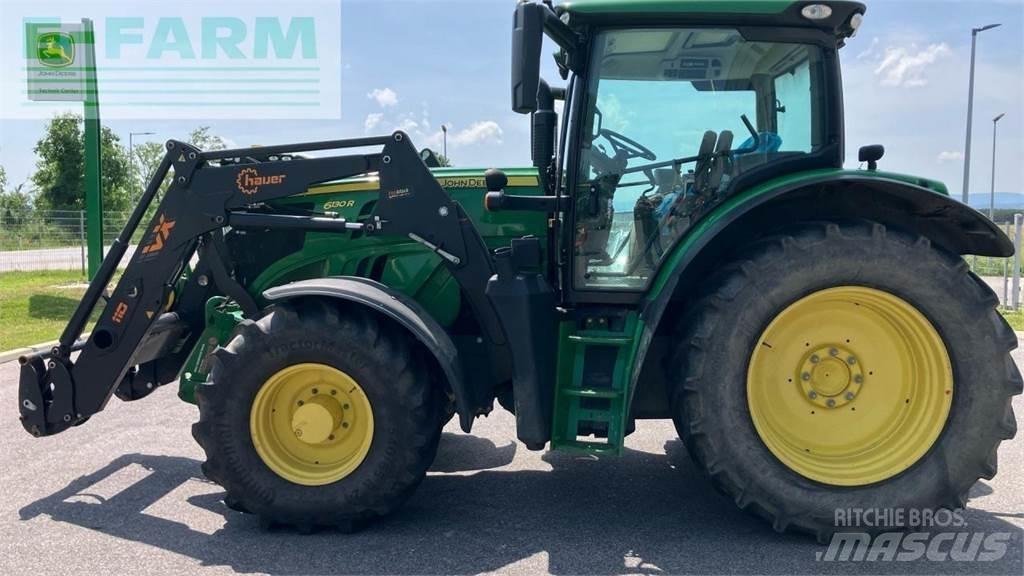 John Deere 6130R الجرارات